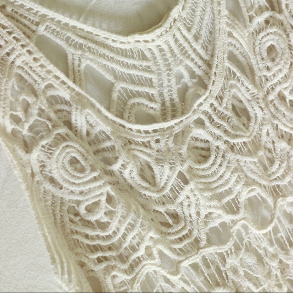 White crochet tank top/cover up - Picture 2 of 3